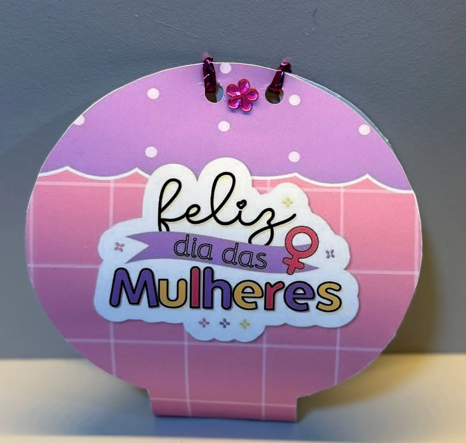 Conjunto de lembranças em apresentação premium