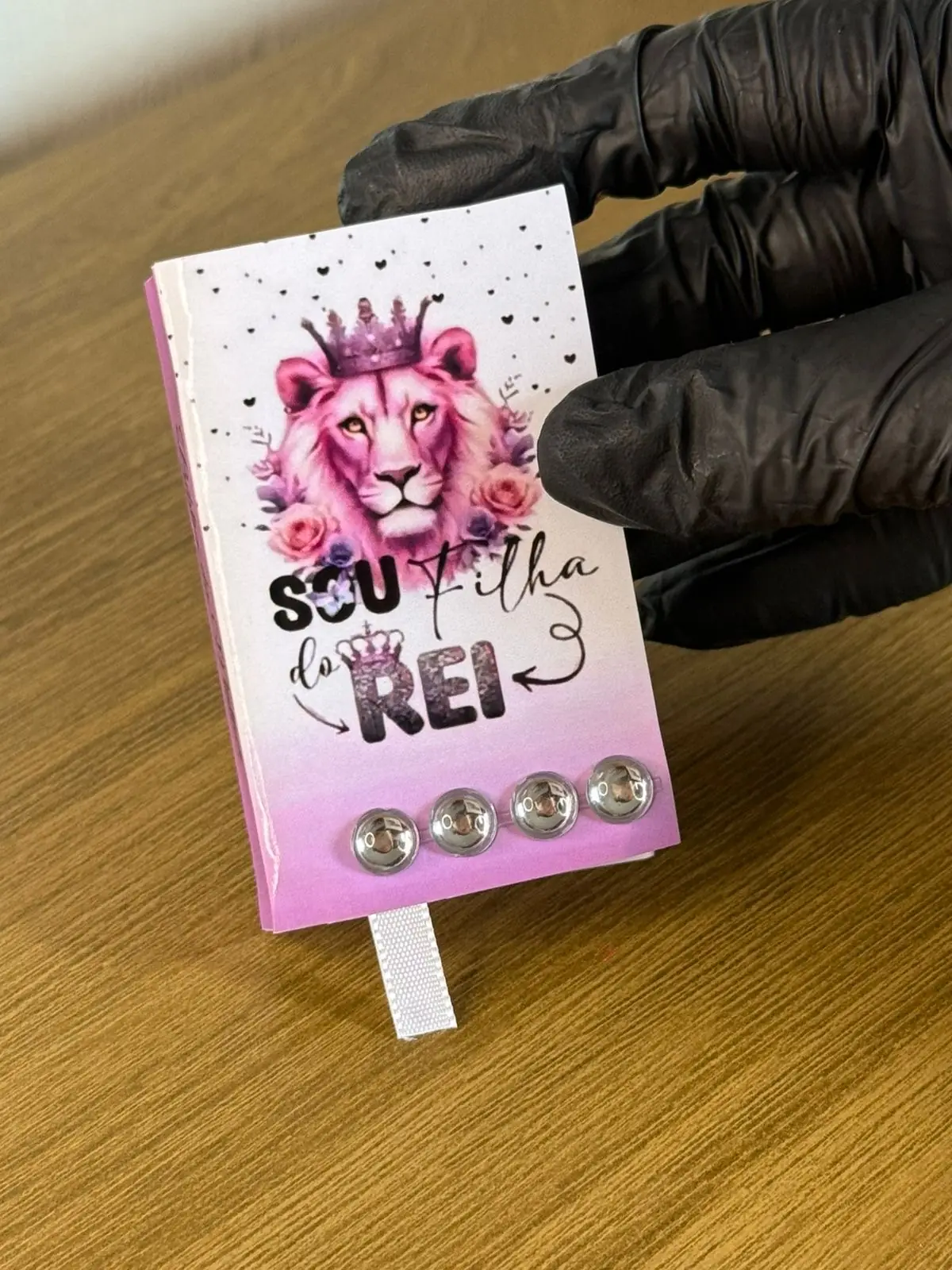 Papelaria personalizada para mesa de festa